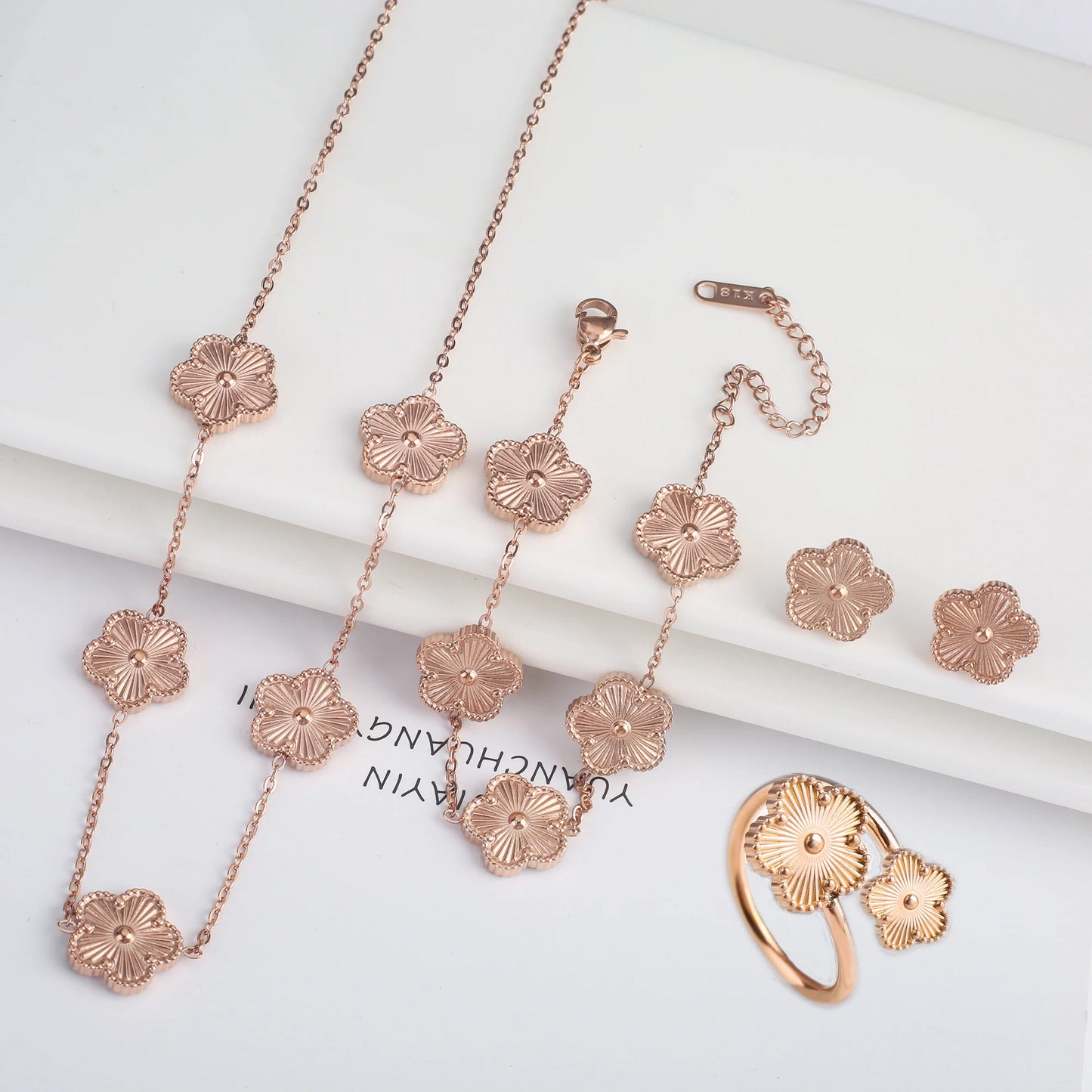 Classic Luxury 4pcs Stainless Steel Set For Women
